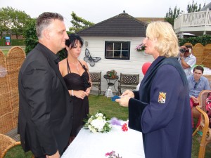 Trouw ik jullie, Babs Zeeland, Babs, Jullie trouwambtenaar, Babs Ibiza, Trouwambtenaar Ibiza